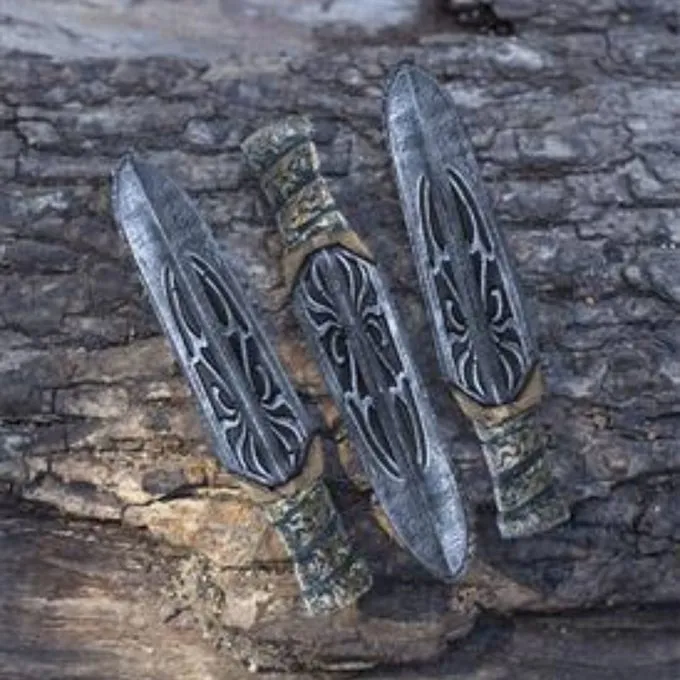 Epic Armoury LARP Assassin Rebel Messen, Set Van 3 3 Epic Armoury LARP Assassin Rebel Messen, Set Van 3