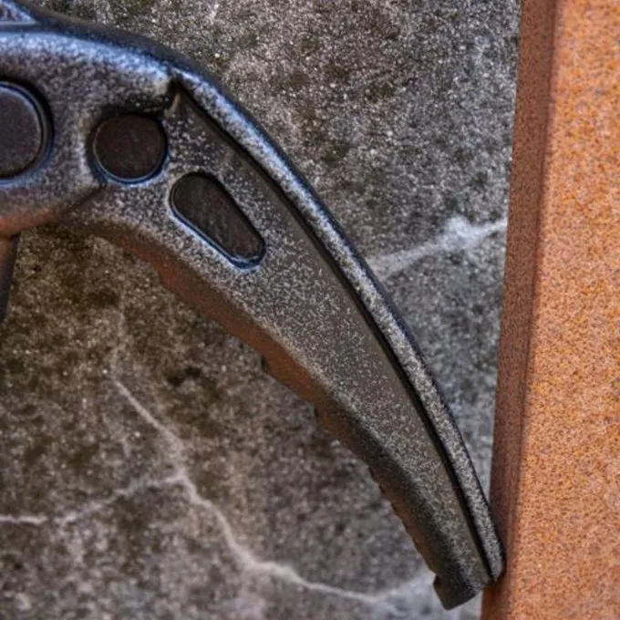 Epic Armoury LARP Ijsbijl, Rood 6 Epic Armoury LARP Ijsbijl, Rood - Afbeelding 4