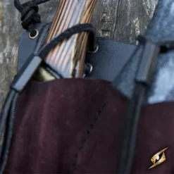 Epic Armoury Riemhouder Voor 3 LARP Werpmessen, Bruin -Game Promotie Winkel riemhouder voor 3 larp werpmessen bruin 2
