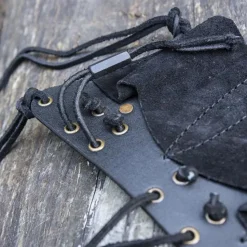 Epic Armoury Riemhouder Voor 3 LARP Werpmessen, Zwart -Game Promotie Winkel riemhouder voor 3 larp werpmessen zwart 2